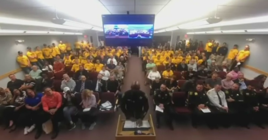 Residents split as Deerfield Beach weighs future of BSO police and fire services