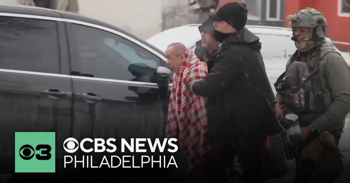 Whistleblower leaks ICE memos telling agents to enter homes without