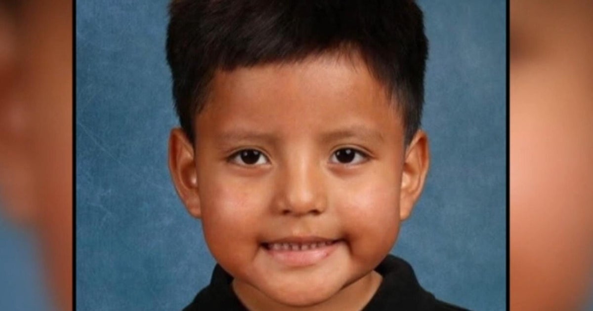 5-year-old taken into ICE custody cannot be legally deported amid active immigration case