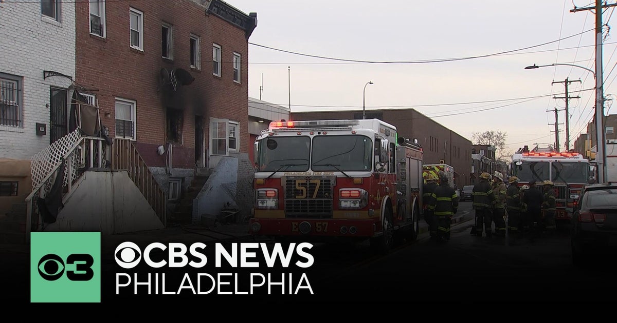 Man found dead in apartment fire in West Philadelphia - CBS Philadelphia