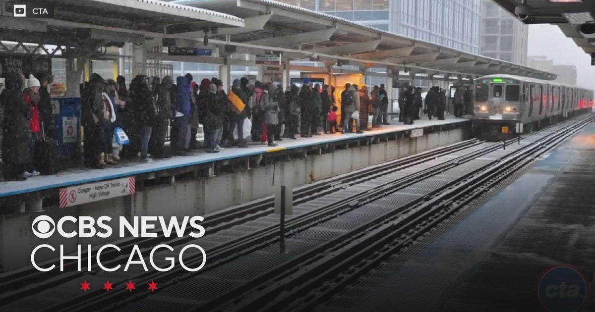 Chicago temperatures plunge far below zero during Extreme Cold Warning ...