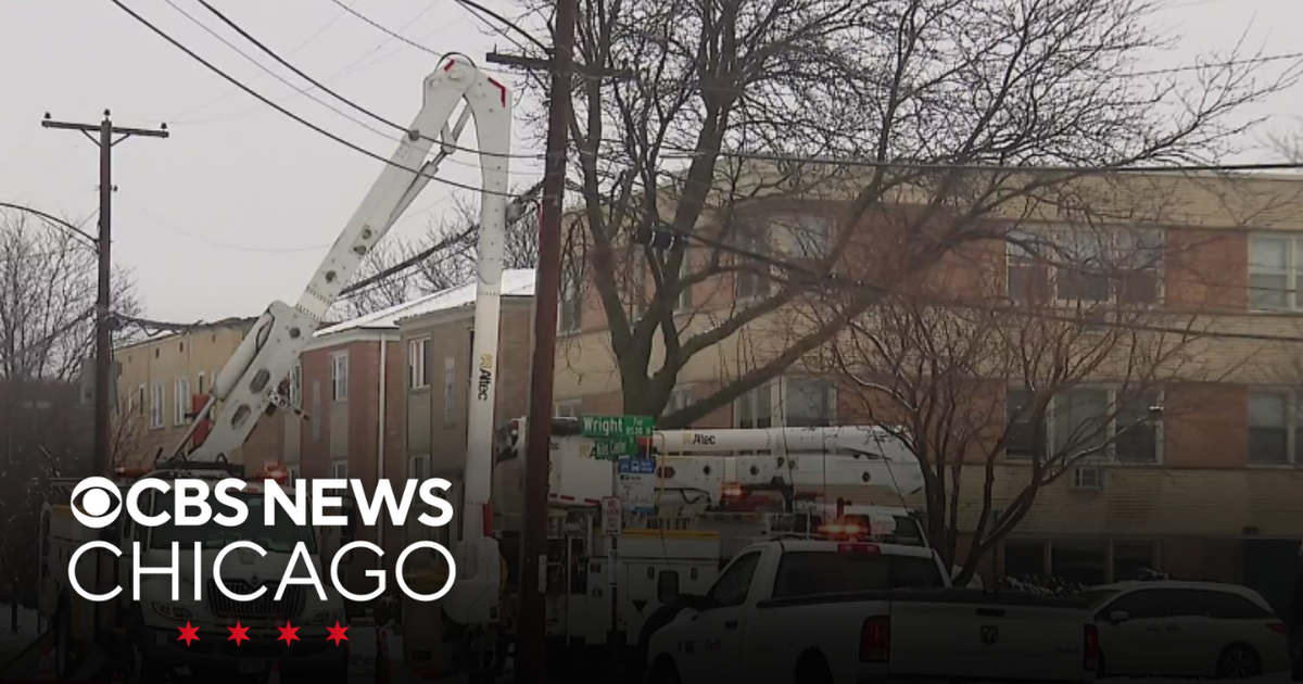 ComEd crews working during bitter cold