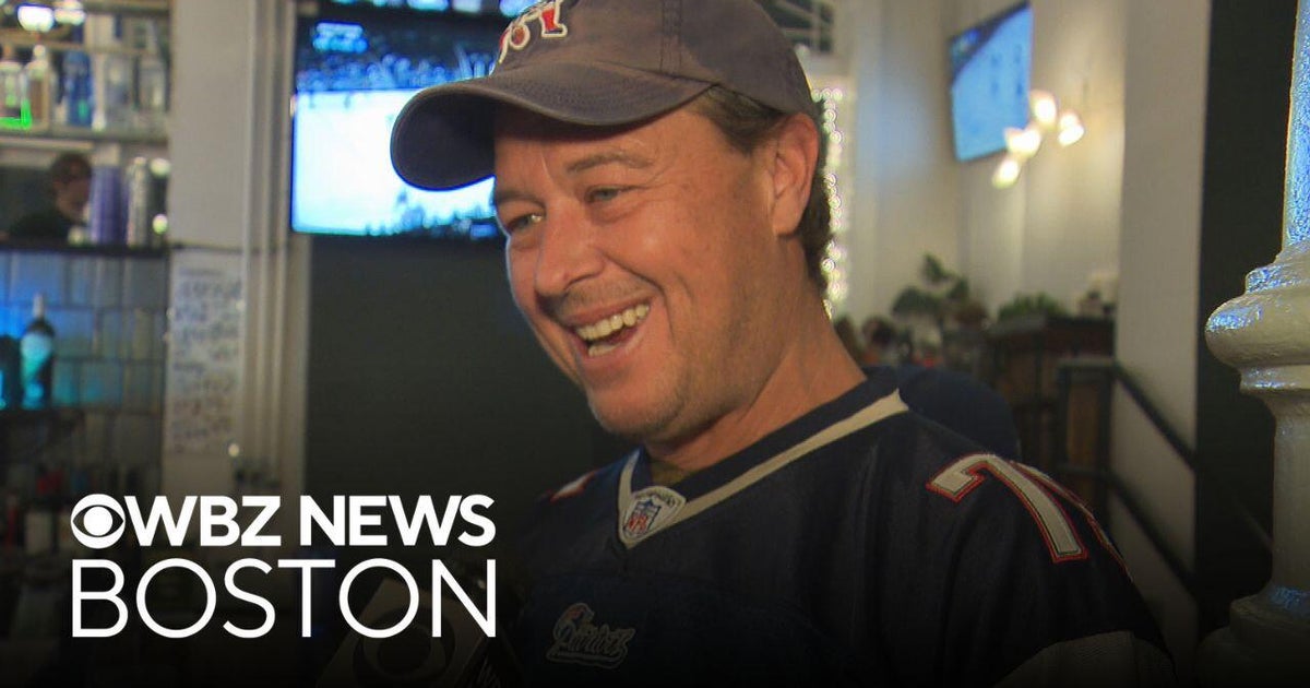 Loyal Patriots fans rally behind team in Denver ahead of AFC Championship