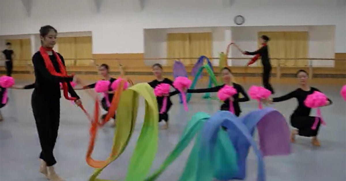 Зад кулисите на Shen Yun