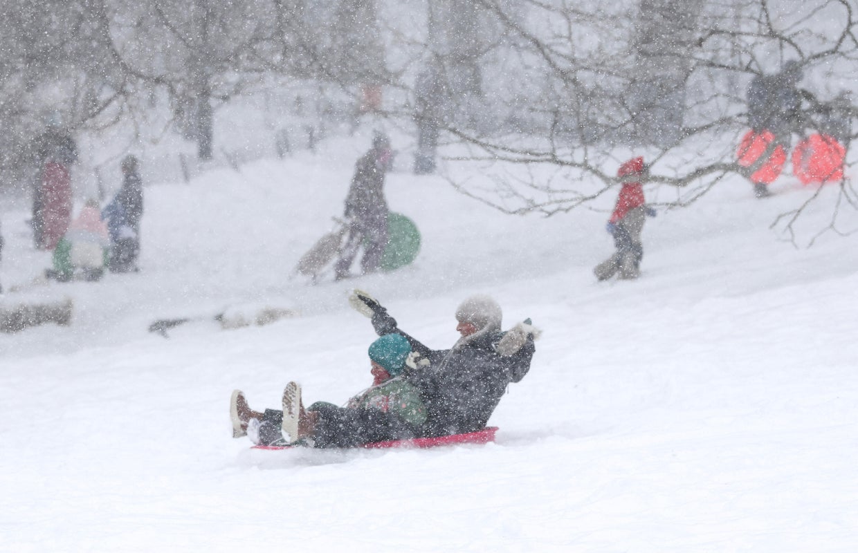 Dangerous winter storm arrives in NYC, Tri-State Area with heavy snow ...
