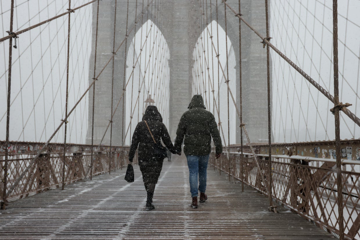 Dangerous winter storm arrives in NYC, Tri-State Area with heavy snow ...