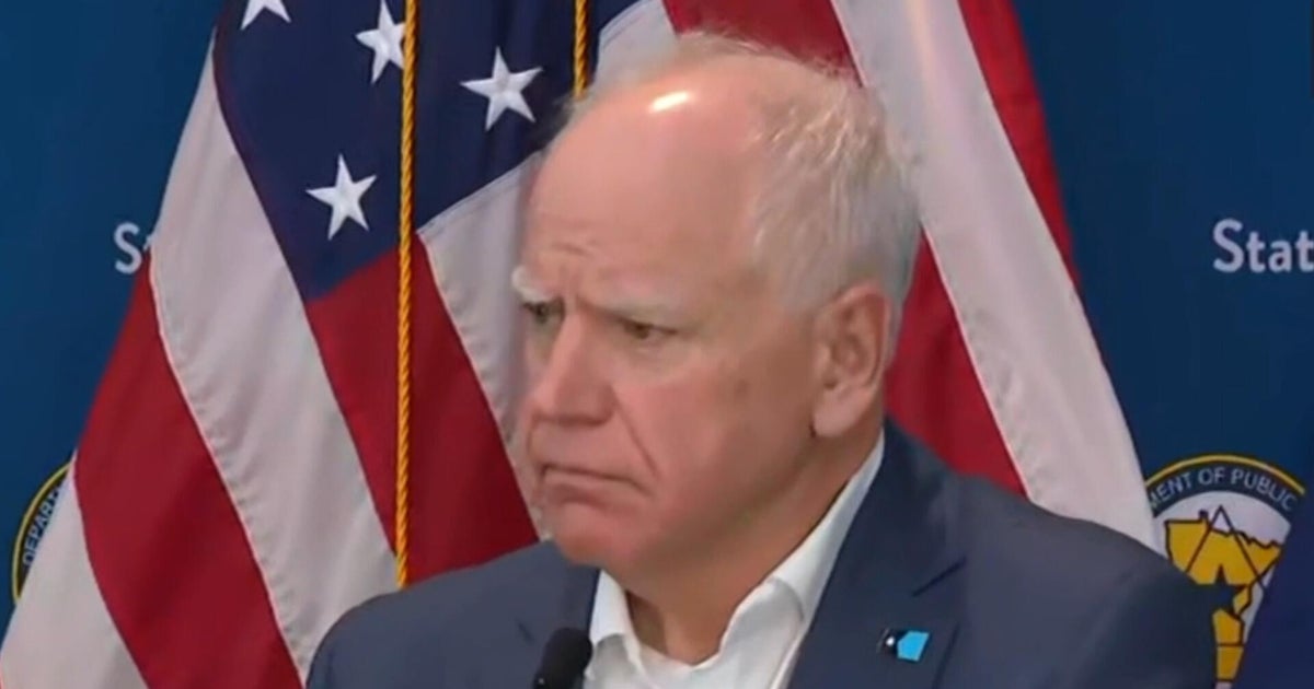 Minnesota Gov. Tim Walz says "this is an inflection point" after fatal shooting of Alex Pretti