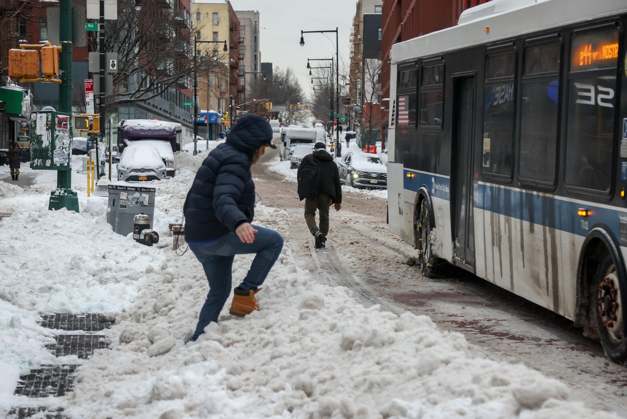 Record-breaking NYC snow totals as Tri-State Area's winter storm ...