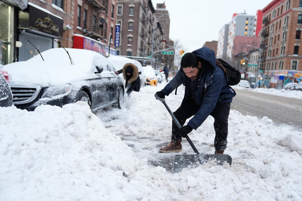 Record-breaking NYC snow totals as Tri-State Area's winter storm ...