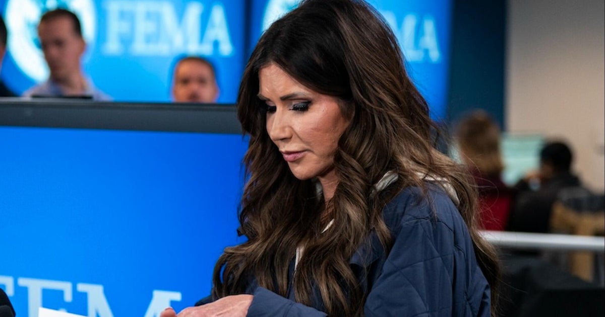 Anger in Minnesota over Alex Pretti shooting, Noem faces scrutiny and job shift, sources say