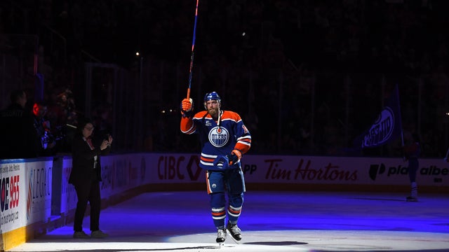 Anaheim Ducks v Edmonton Oilers 