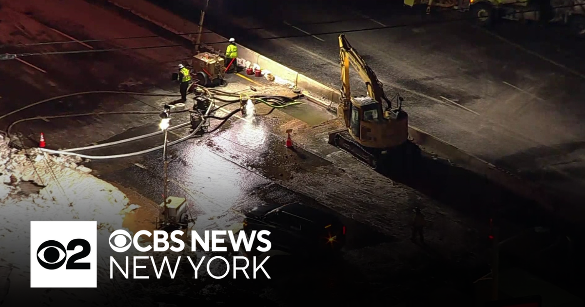 Crews working to repair water main break in New Jersey
