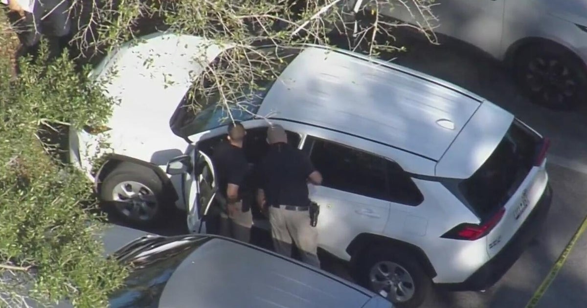 One killed, one critically injured in shooting at Davie cosmetology school