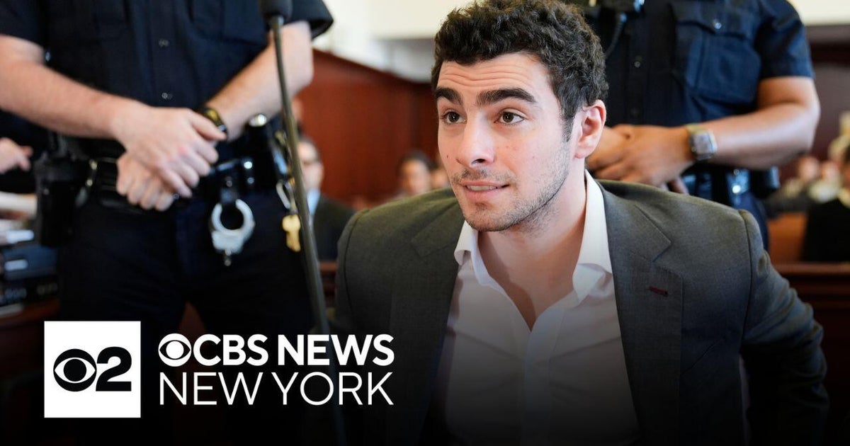 Manhattan DA wants Luigi Mangione's state trial to begin on July 1