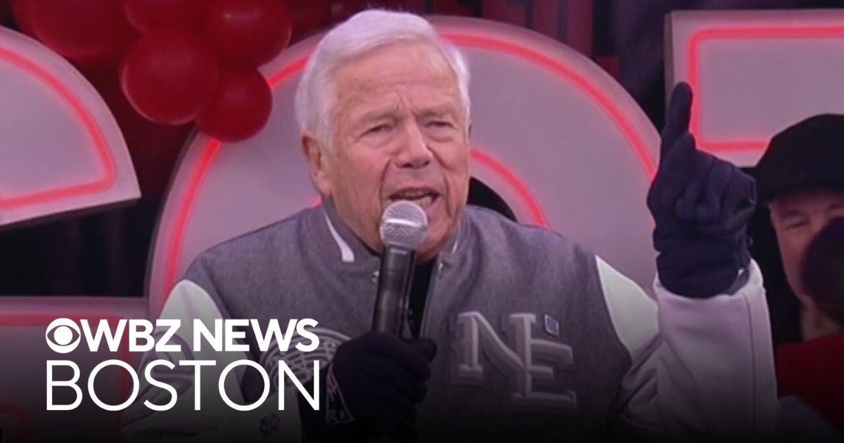 Robert Kraft says Patriots hope to return from Super Bowl with "seventh treasure"