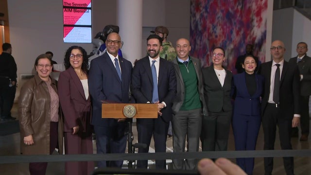New York City Mayor Zohran Mamdani poses for a photo with his new commissioners 