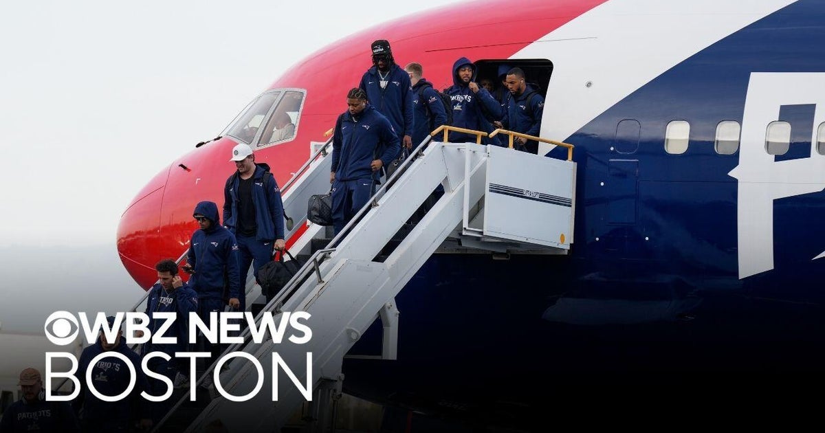 Patriots land in California for Super Bowl LX