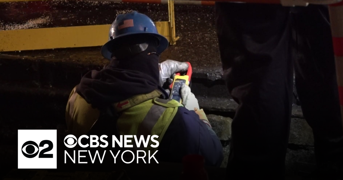 More than 1k residents in Brooklyn still without power, heat - CBS New York