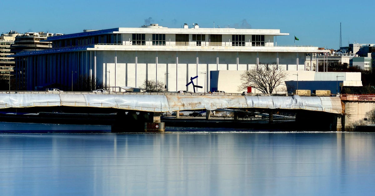Trump's Kennedy Center renovation plans could see court challenge