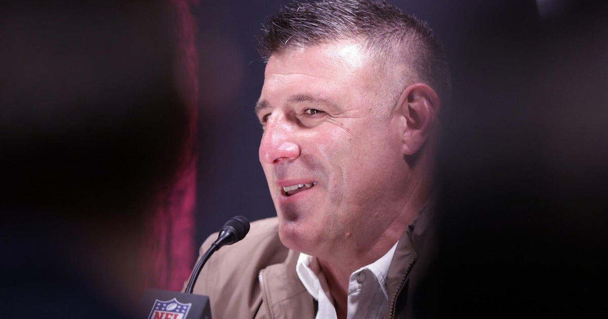 Watch Live: Mike Vrabel meets with media ahead of Super Bowl