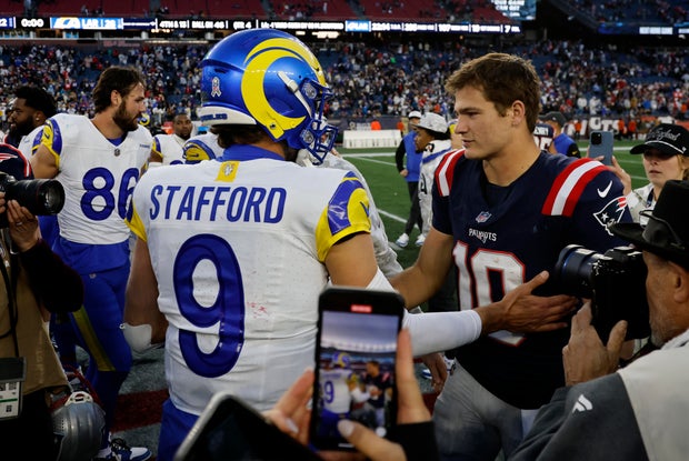 NFL: NOV 17 Rams at Patriots 