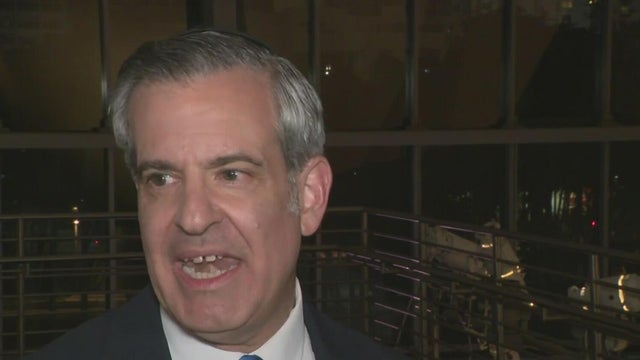 US-NEWS-MIAMI-BEACH-MAYOR-MI 