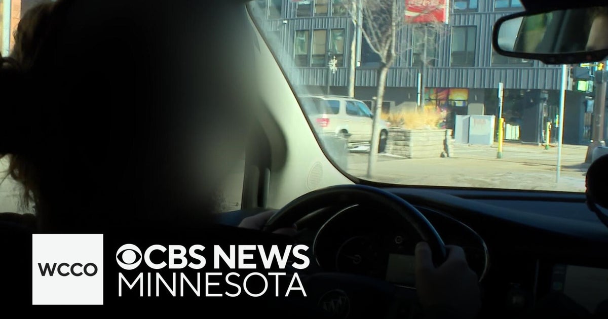 How observers on the lookout for federal agents in Minneapolis operate ...