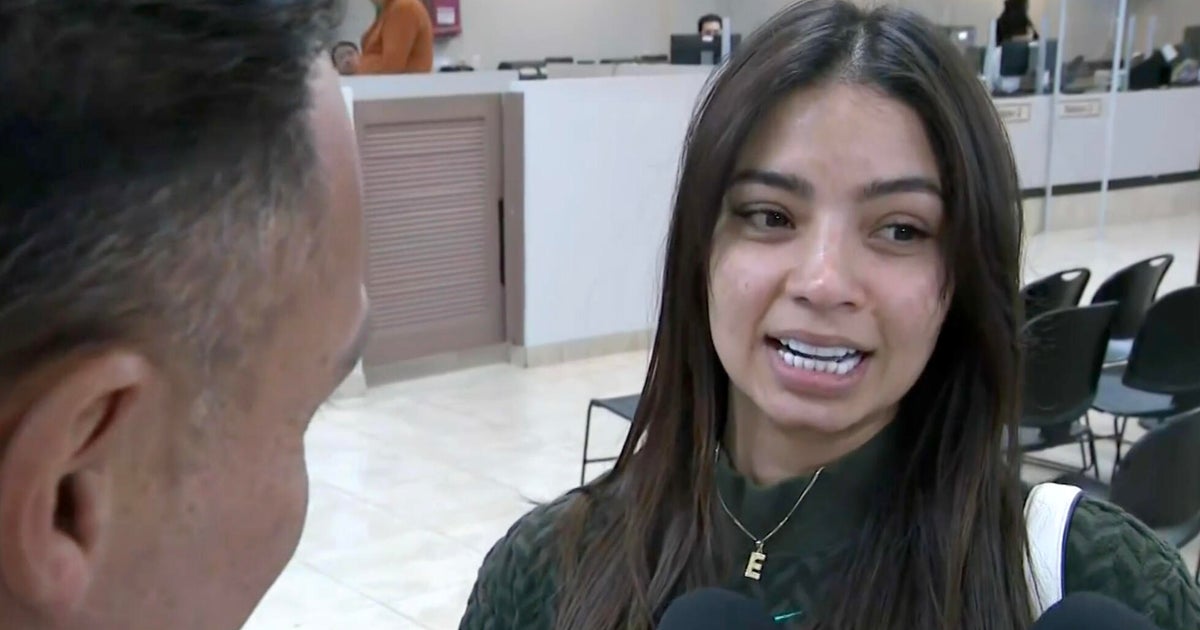 Spanish-speaking drivers react to Florida’s shift toward English-only license exams