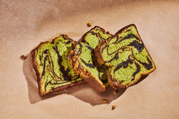 chocolate-pistachio-loaf.jpg 