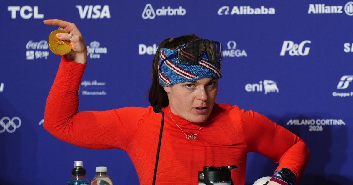 Комитетът на Зимните олимпийски игри 2026 разглежда счупването на медали и „приема проблема сериозно“