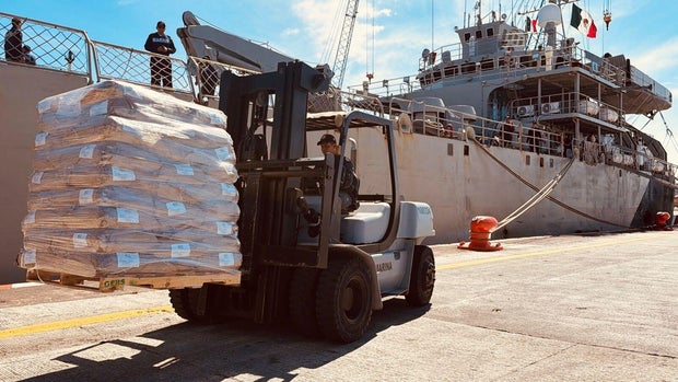 The Mexican government is sending humanitarian aid to Cuba on two navy ships 