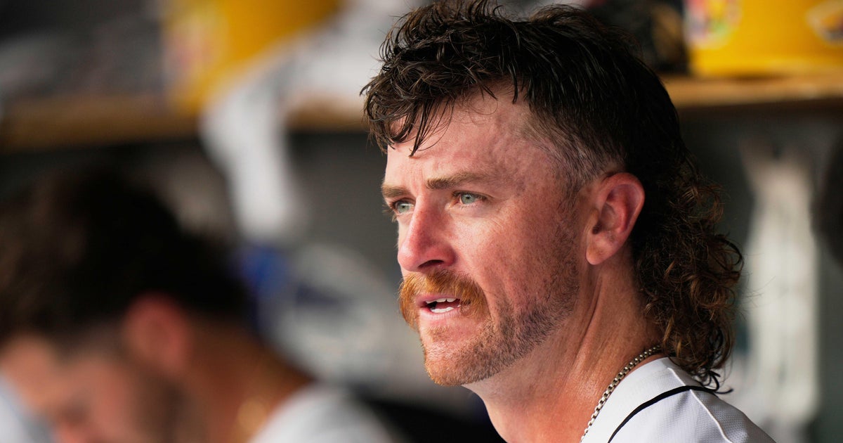 Miami Marlins, Chris Paddack agree to  million, 1-year contract, AP source says