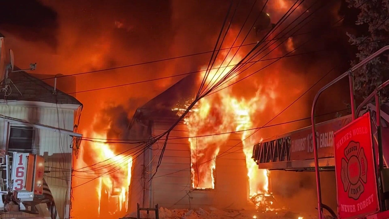 Infant's body recovered after deadly Elmhurst, Queens house fire - CBS ...