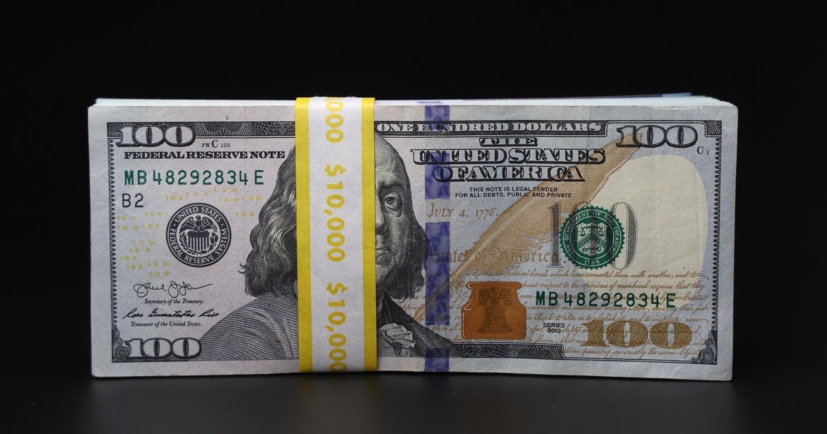 Колко лихви ще спечели CD акаунт на стойност $10 000 през 2026 г.?