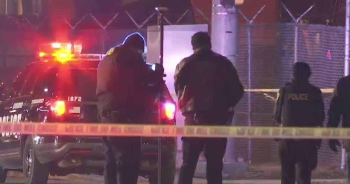 2 teens hurt, 1 critically, after being hit by car in Hammond