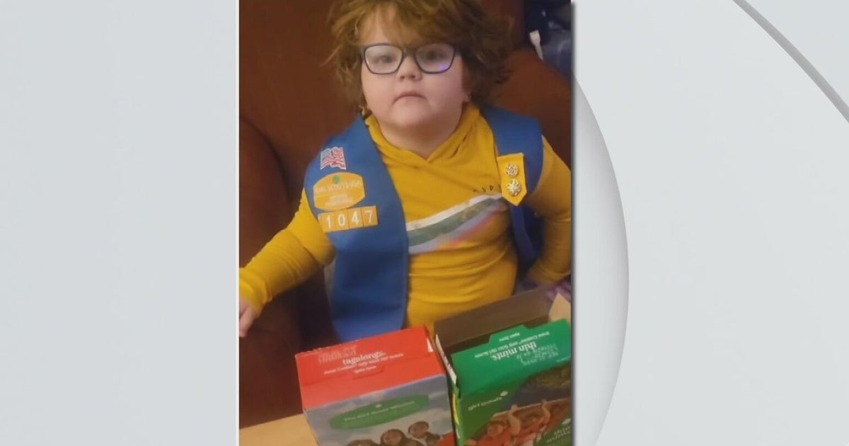 Pennsylvania girl sells 80,000 boxes of Girl Scout cookies