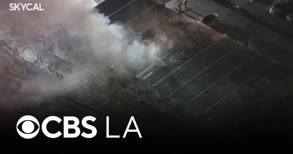 Fire breaks out in at Pacoima facility