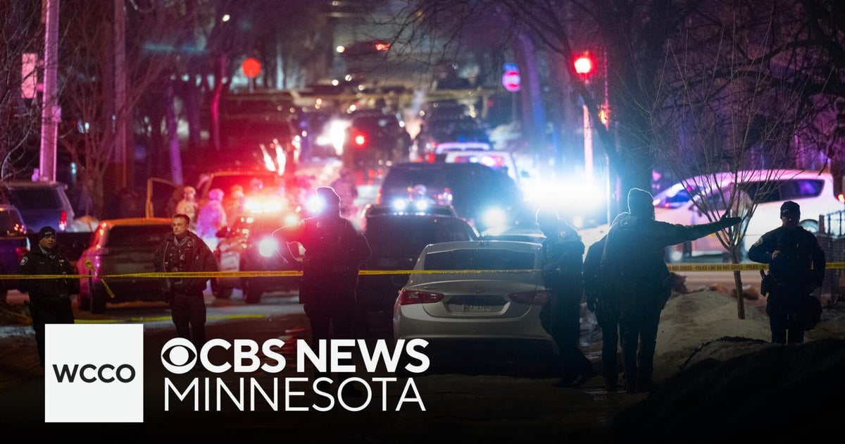 2 federal agents accused of lying about Minneapolis shooting of Venezuelan national