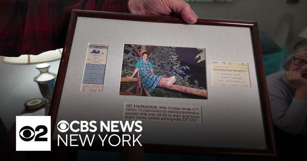 N.Y. couples celebrate finding lasting love through personal ads