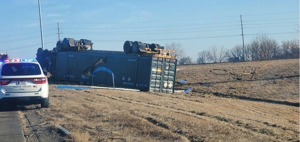 amazon-truck-flips-i-65.jpg