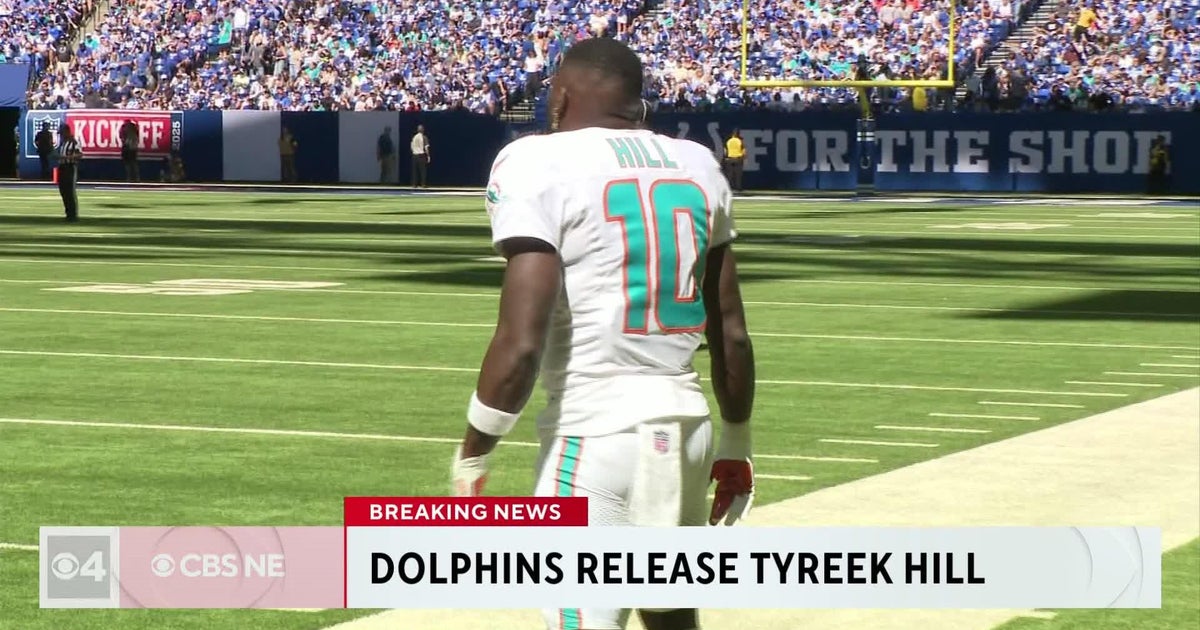 Tyreek Hill released by Miami Dolphins, sources say