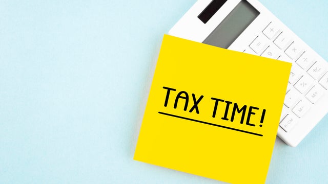Tax time - Notification of the need to file tax form and calculator. 