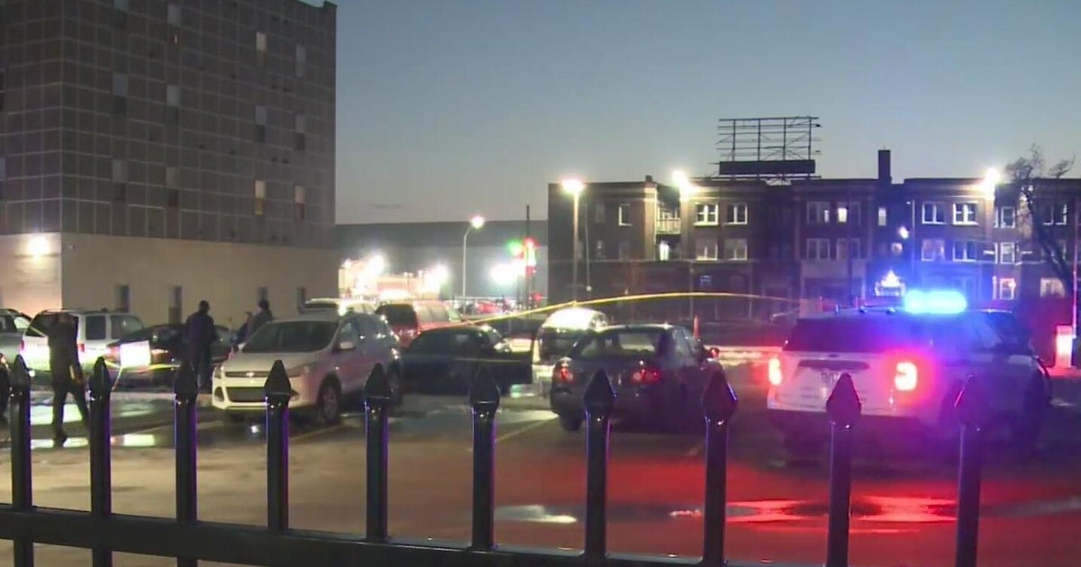 Man shot dead in Detroit, police search for suspect - CBS Detroit