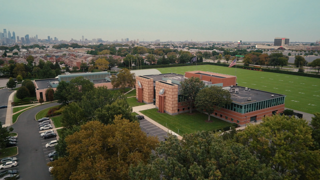 philadelphia-eagles-training-complex.png 