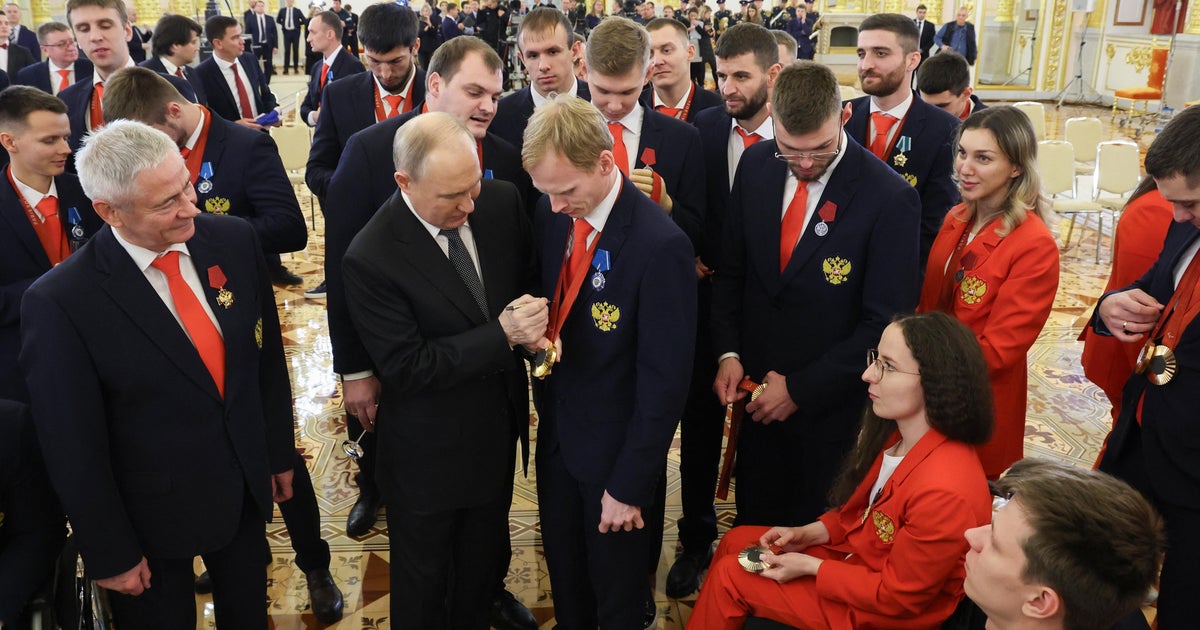 Украйна протестира, тъй като на руските и беларуските параолимпийски спортисти е разрешено да се състезават под техните национални знамена