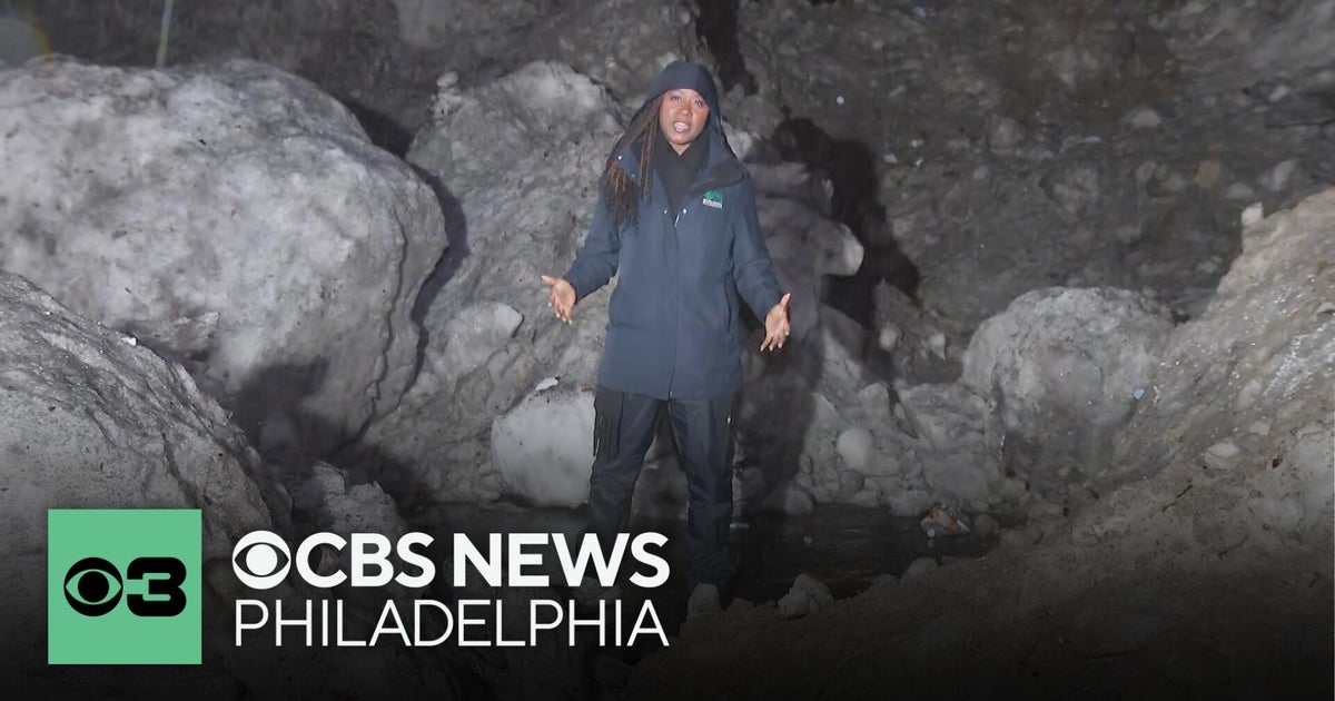 Almost 1 month after major Philadelphia snowstorm, when will these huge snow piles finally melt?