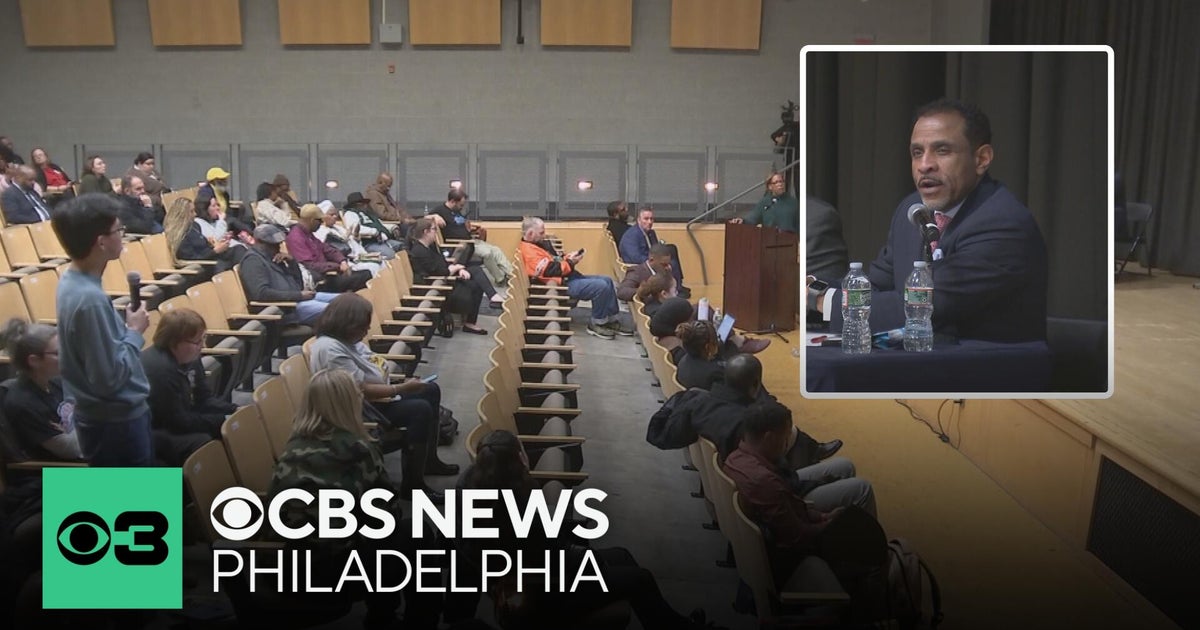 Teachers, parents weigh in on School District of Philadelphia's Facilities Master Plan at town hall