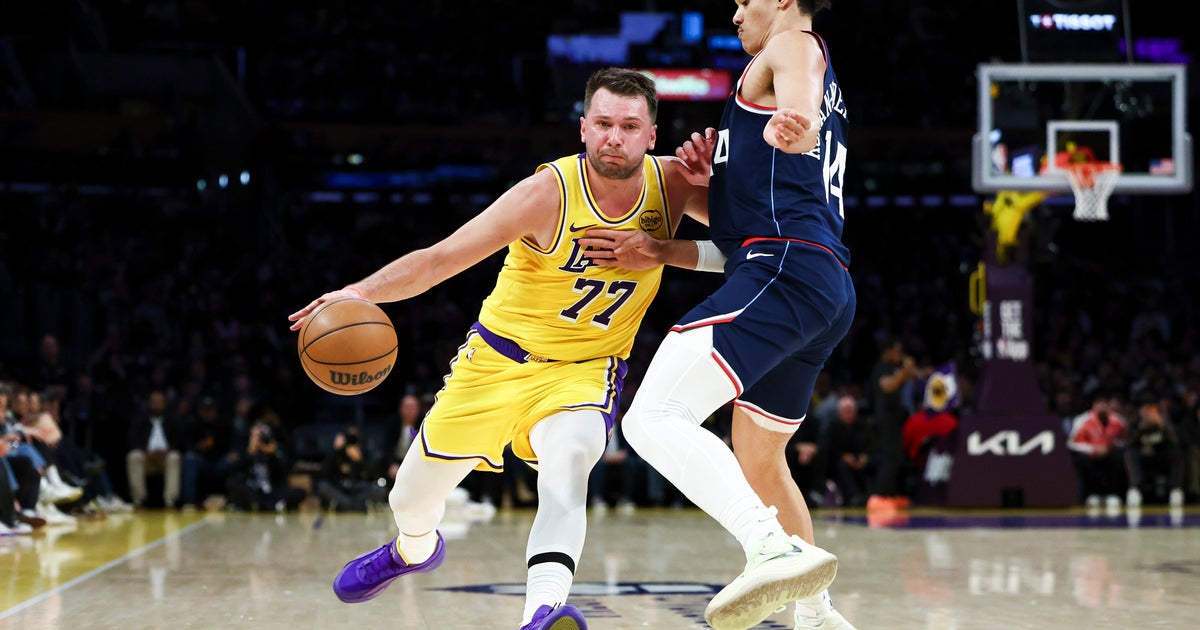 Luka Doncic scores 38 and the Lakers hold off the Clippers 125-122 to ...