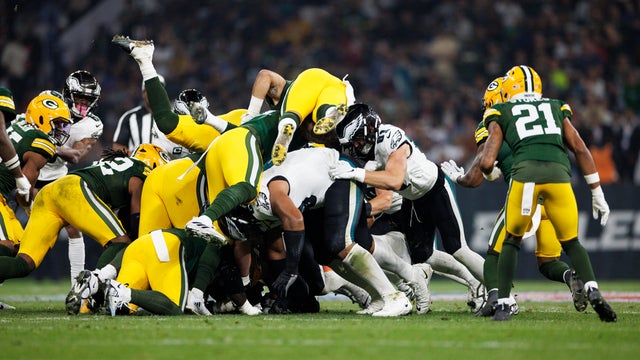 The Philadelphia Eagles run the tush push play during the second quarter of an NFL football game against the Green Bay Packers, at Arena Corinthians on September 6, 2024 in Sao Paulo, Brazil. 