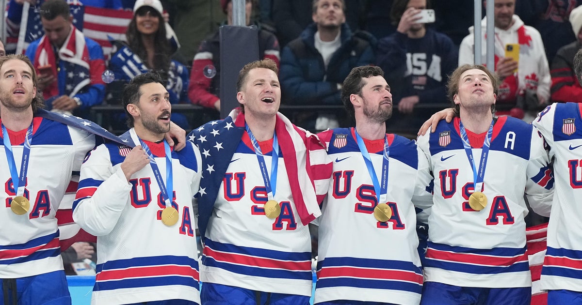 U.S. men’s hockey team to appear at Trump’s State of the Union with their gold medals, Johnson says